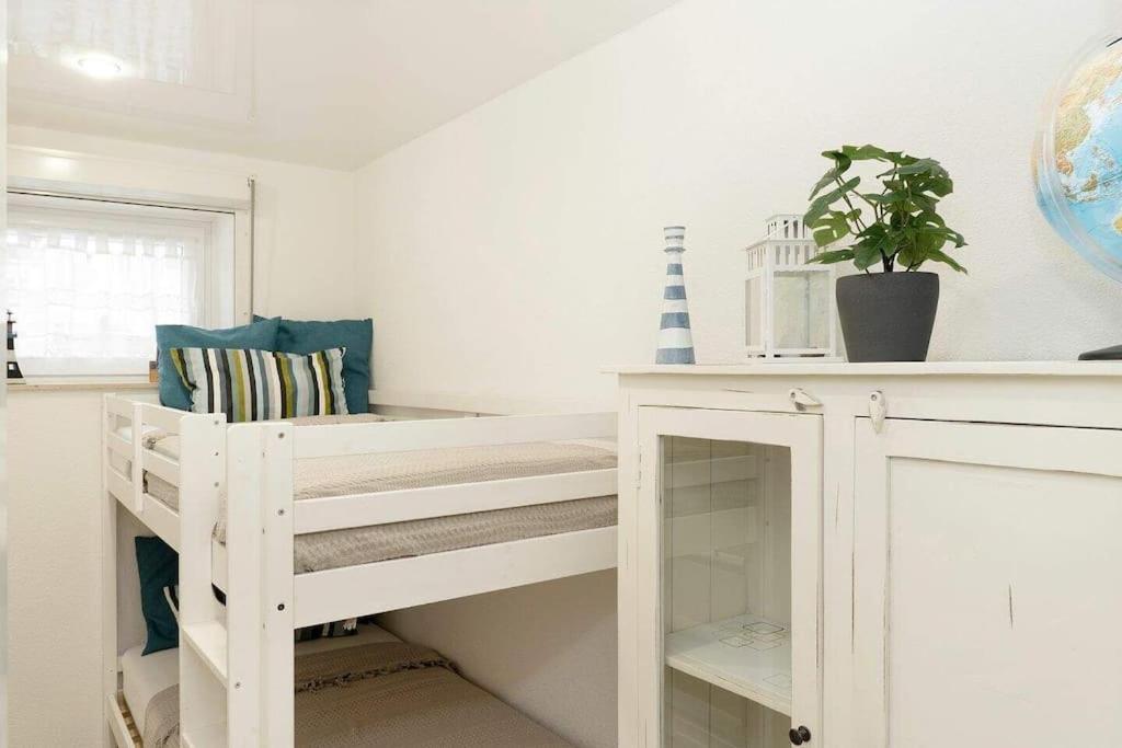 Appartement Moderne Mit Garten/terrasse *